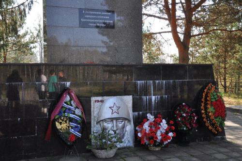 Выезд Управы Пресненского района по местам боёв ополченцев Москвы